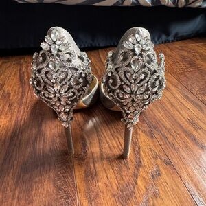Badgley Mischka Silver Crystal Embellished Heels